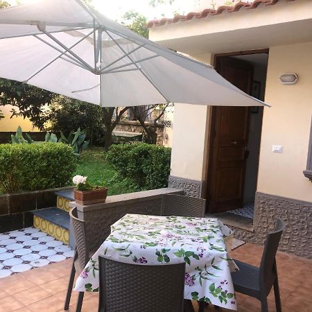 William Apartment Sorrento Esterno foto