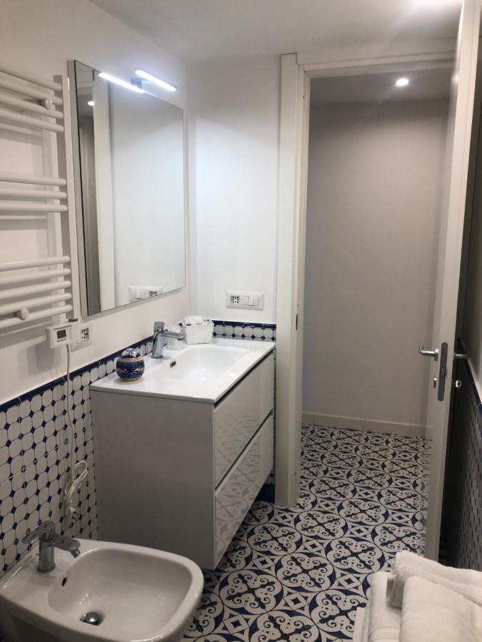 William Apartment Sorrento Esterno foto